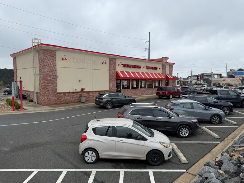 More Photos Of 102 Buena Vista Rd, Hot Springs Restaurant For Sale