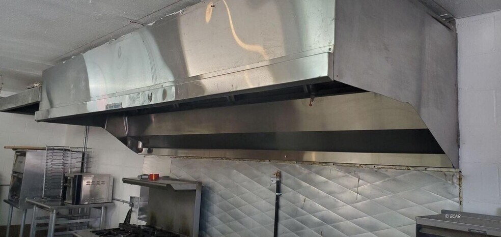 More Photos Of 501 Main st, Eureka General Retail For Sale