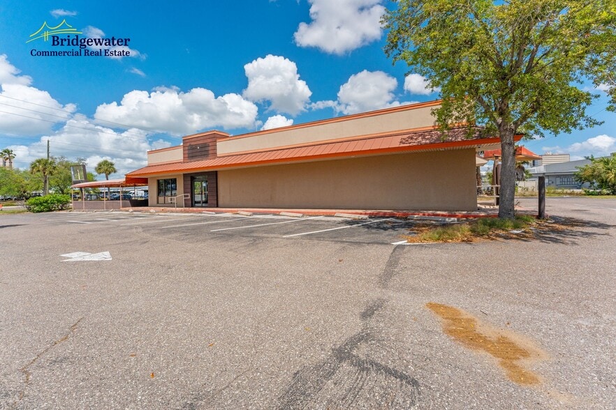 More Photos Of 1200 Pasadena Ave S, South Pasadena Restaurant For Sale