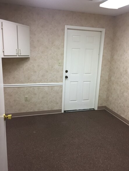 More Photos Of 1105 W Court St, Paragould Medical For Lease