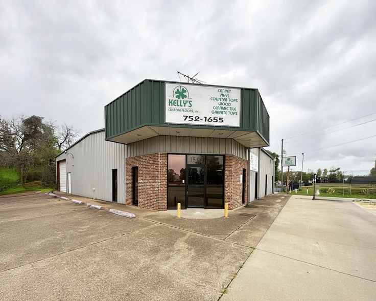 Primary Photo Of 1507 E Texas St, Bossier City Freestanding For Lease