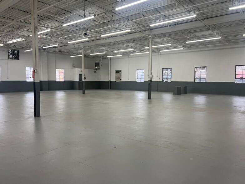 More Photos Of 514 Union Ave, Mount Vernon Industrial For Sale