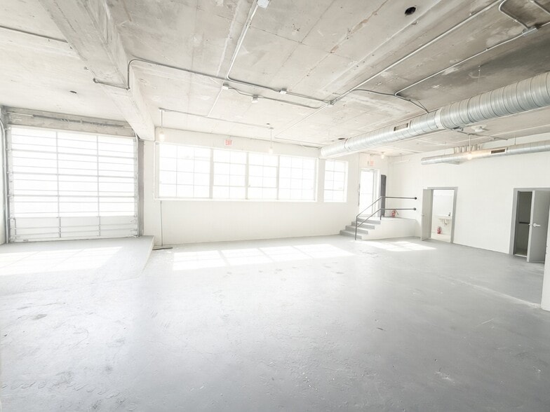 More Photos Of 448 Ralph David Abernathy Blvd, Atlanta Unknown For Lease