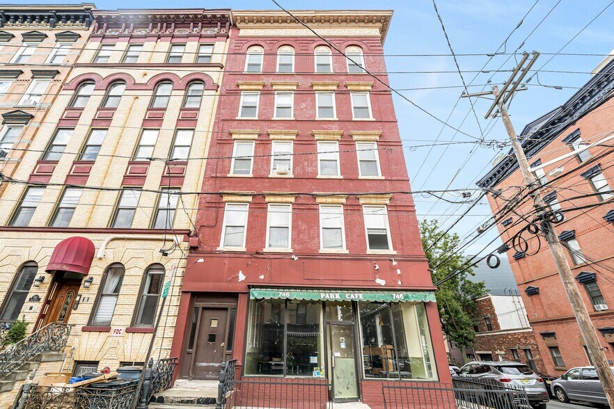More Photos Of 746 Park Ave, Hoboken Storefront Retail Residential For Lease
