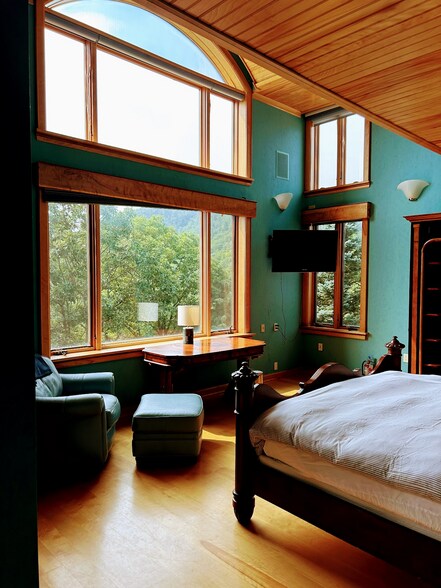 More Photos Of 6394 NY-86, Jay Hotel For Sale