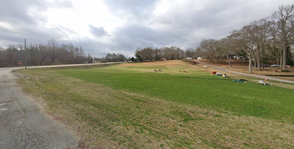 More Photos Of 112 S Anderson Cir, Woodruff Land For Sale