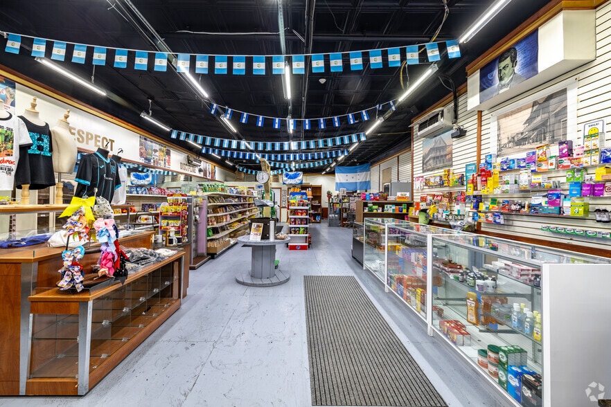 More Photos Of 2004-2006 Bergenline Ave, Union City Apartments For Sale