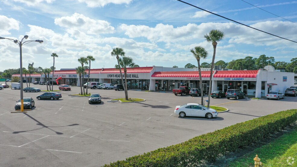 Primary Photo Of 10419-10453 US Highway 19, Port Richey Storefront For Lease