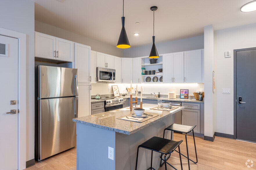 More Photos Of 222 Canal St, New Haven Apartments For Lease