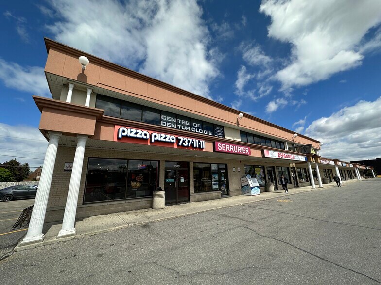 More Photos Of 3000-3140 Boul de Rome, Brossard Storefront For Lease