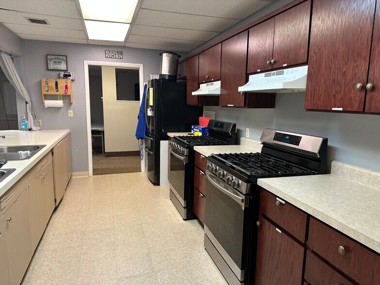 More Photos Of 2797 Willow Creek Rd, Prescott Religious Facility For Sale