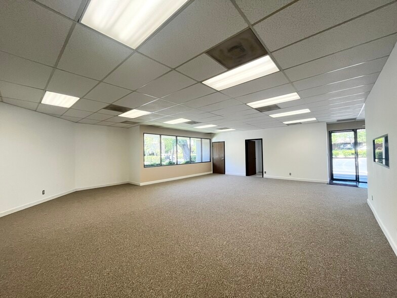 More Photos Of 7840 Madison Ave, Fair Oaks Office For Sale