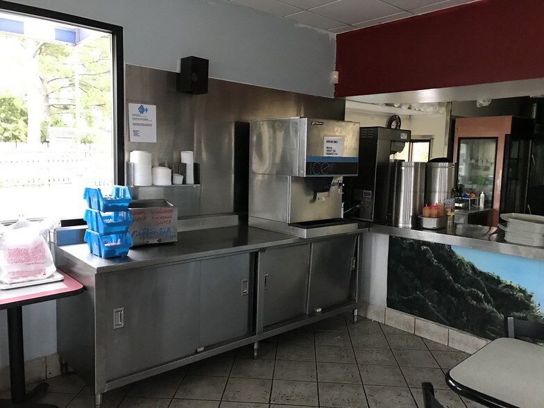 More Photos Of 3416 N Main St, Hope Mills Fast Food For Sale