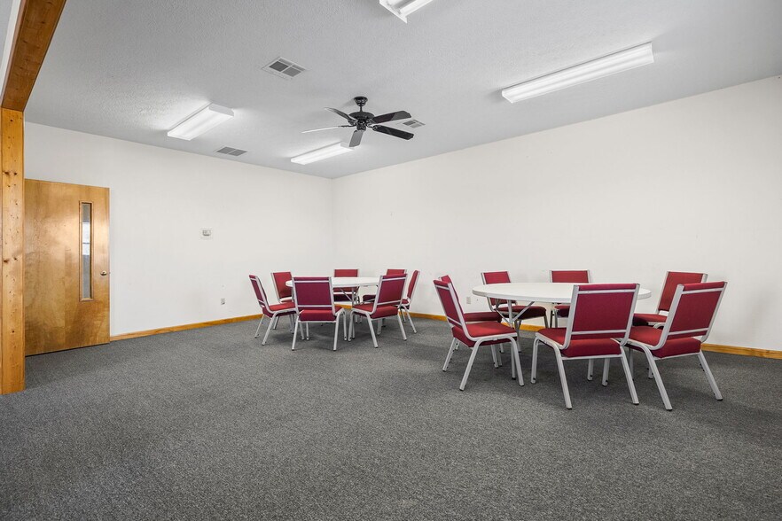 More Photos Of 25715 Highway 17, Waynesville Specialty For Sale