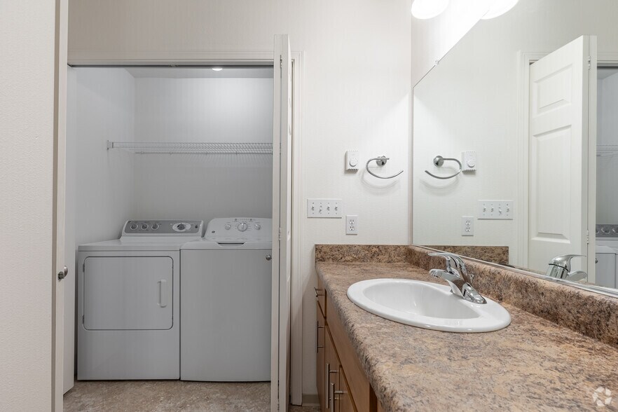 More Photos Of 283 NW Miller Ave, Gresham Apartments For Lease