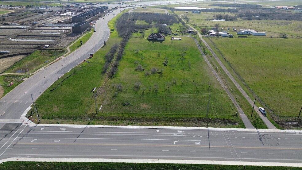 7710 Elroy rd, Del Valle, TX 78617 Land For Sale