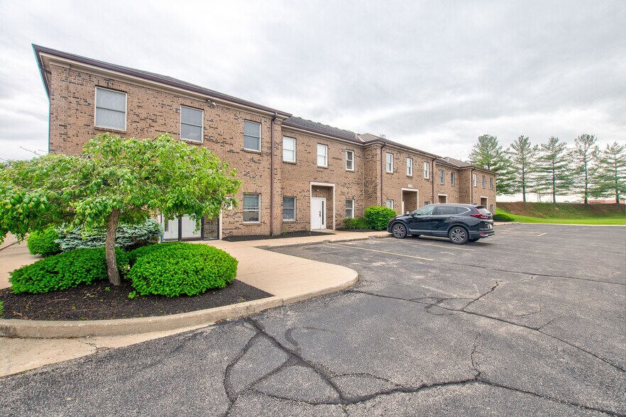 More Photos Of 860 NW Washington Blvd, Hamilton Medical For Lease