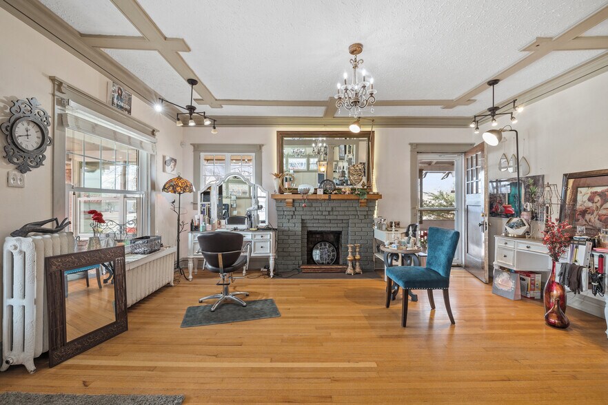 More Photos Of 720 E Lincolnway, Cheyenne Office Residential For Sale