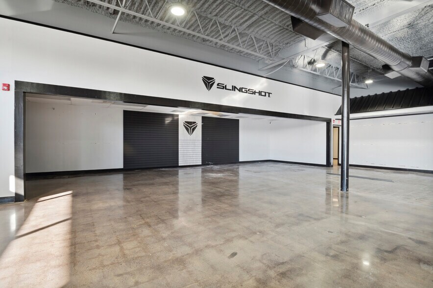 More Photos Of 101 Greenbank Rd, Wilmington Freestanding For Lease