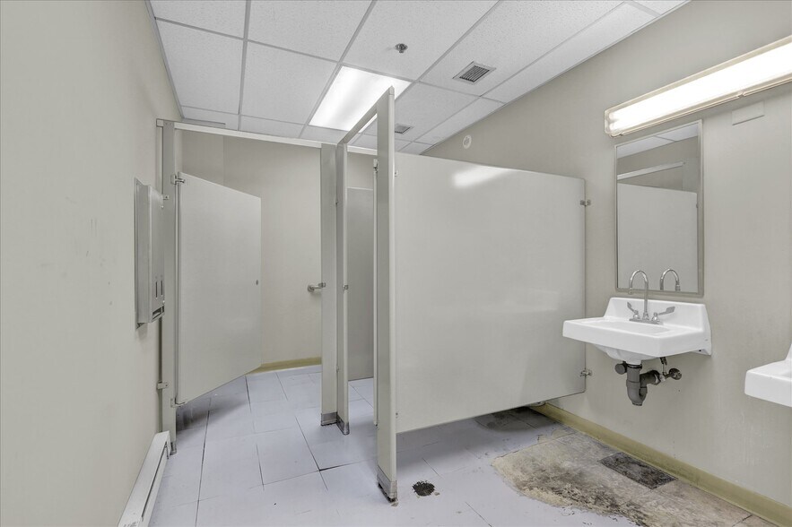 More Photos Of 5118 Innovation Way, Chambersburg Warehouse For Lease