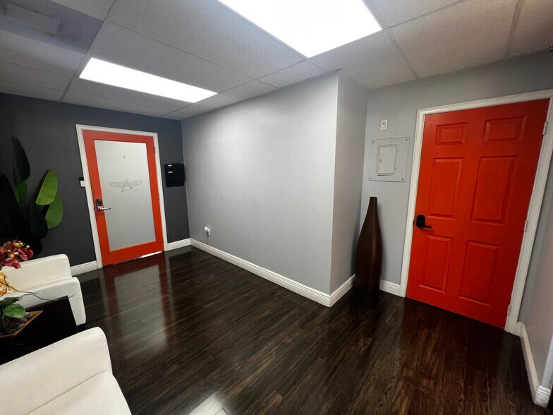 More Photos Of 13500 SW 88th St, Miami Medical For Sale