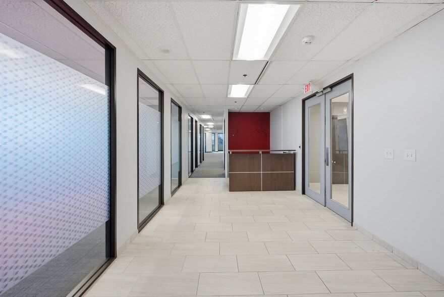 More Photos Of 8790 Governors Hill Dr, Cincinnati Office For Lease