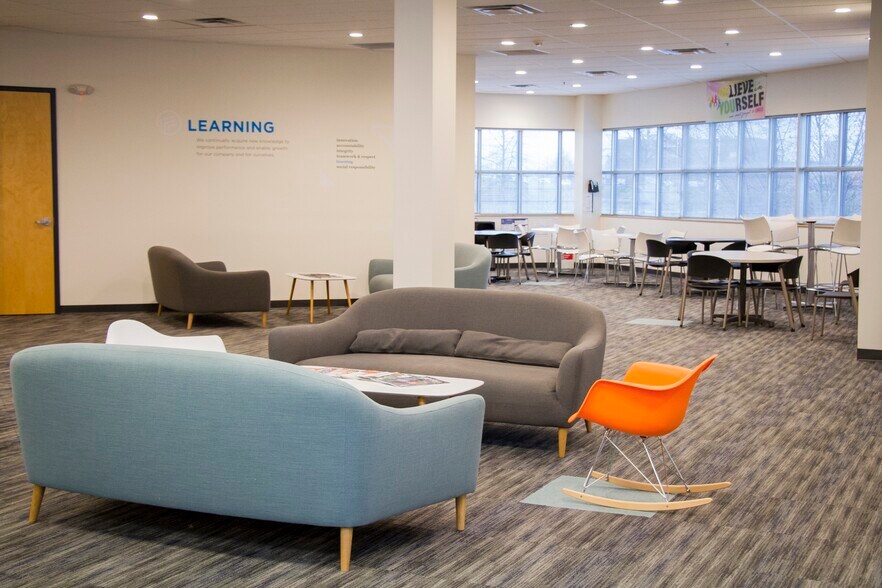 More Photos Of 1663 Liberty Dr, Bloomington Medical For Lease