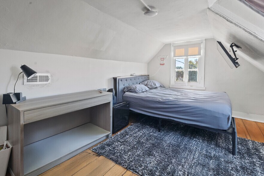 More Photos Of 94 Morris St, Charleston Apartments For Sale
