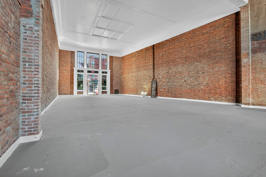 More Photos Of 25 W Front St, Keyport Bank For Lease