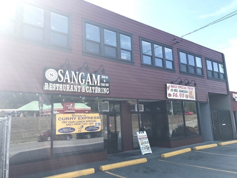 More Photos Of 32020 Lougheed Hwy, Mission Storefront For Sale