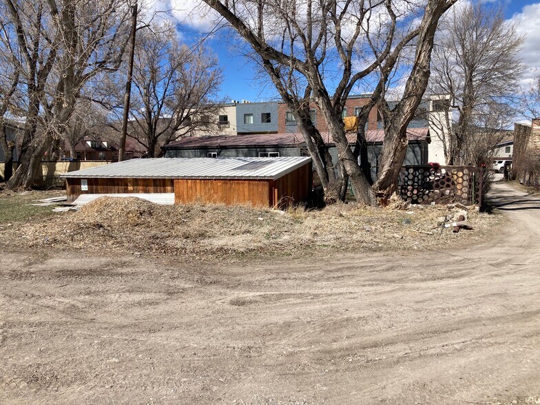 More Photos Of 664 Clinton St, Ridgway Land For Sale
