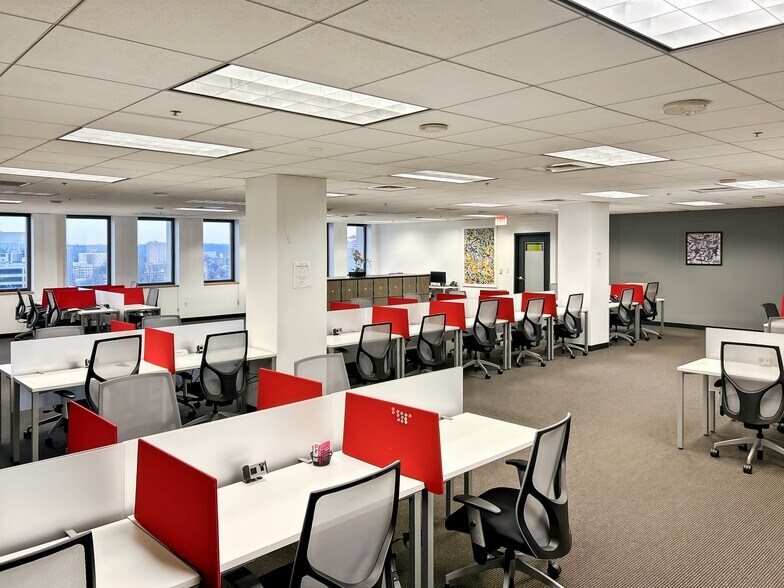 More Photos Of 1000 N West St, Wilmington Coworking Space