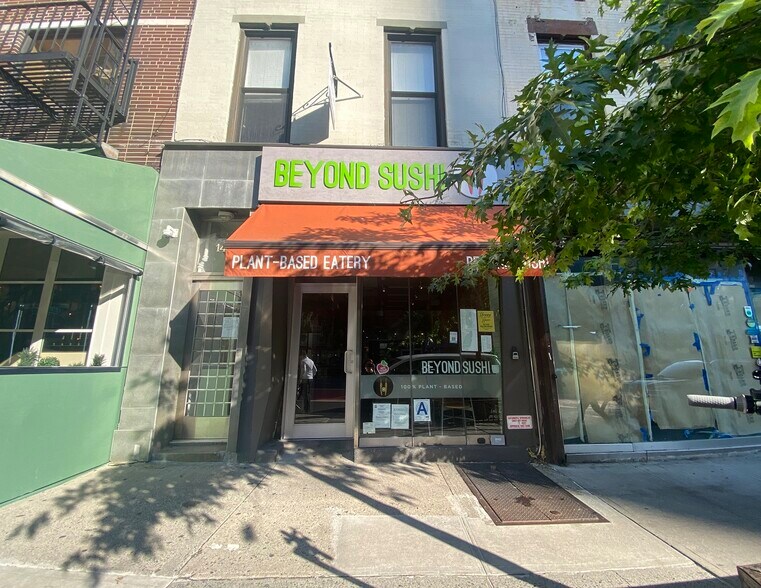 More Photos Of 1429 Third Ave, New York Apartments For Sale