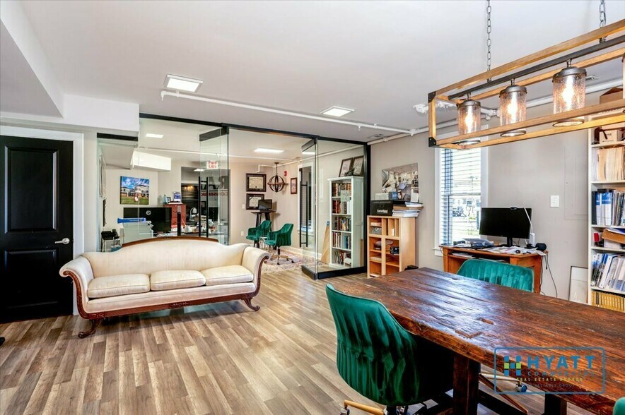 More Photos Of 1000 West St, Annapolis Office Residential For Sale