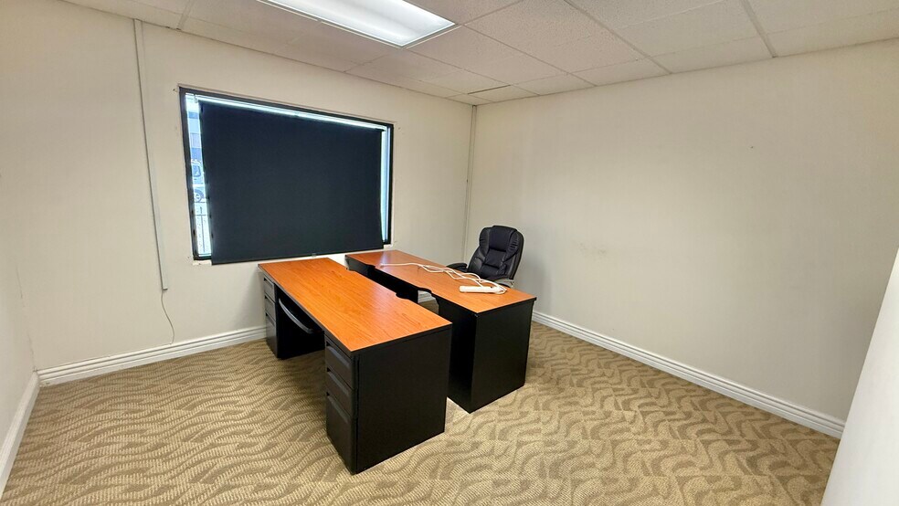 More Photos Of 11135 E Rush St, South El Monte Manufacturing For Lease