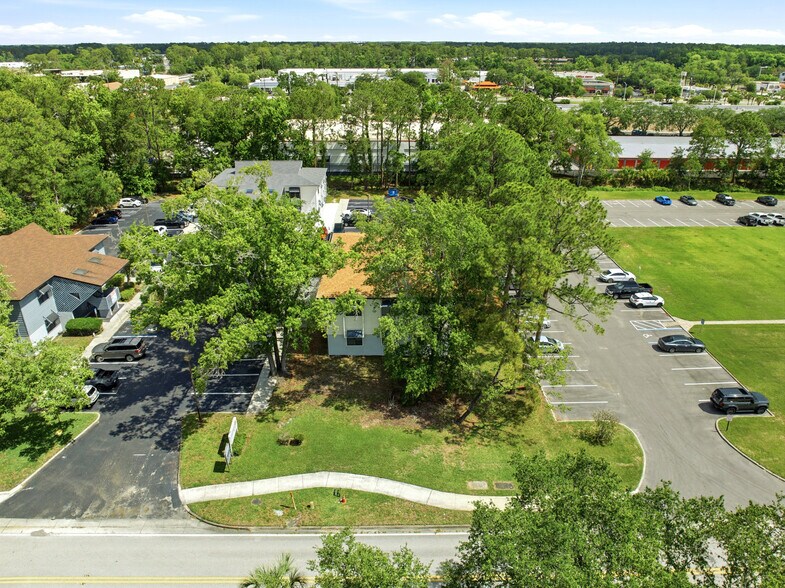 More Photos Of 8431 Baymeadows Way, Jacksonville Loft Creative Space For Lease