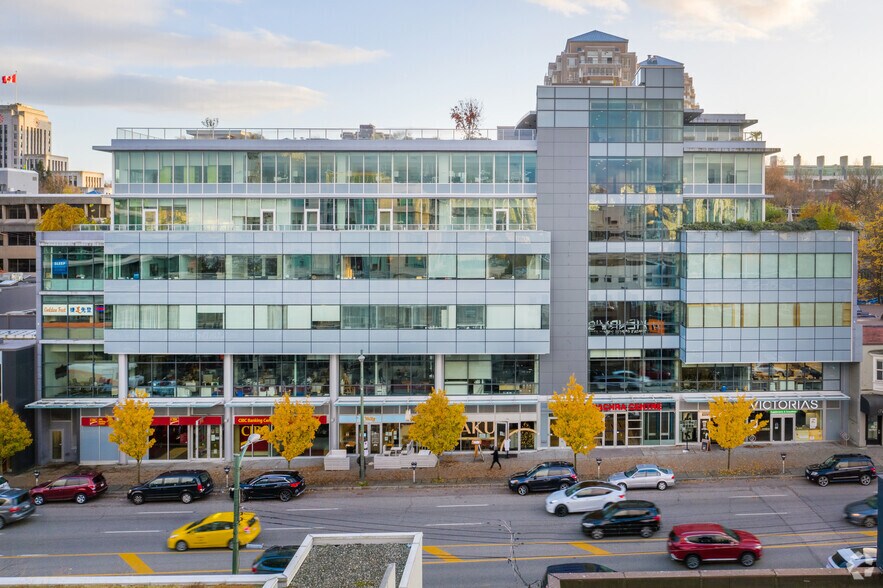 More Photos Of 550 W Broadway, Vancouver Office For Lease