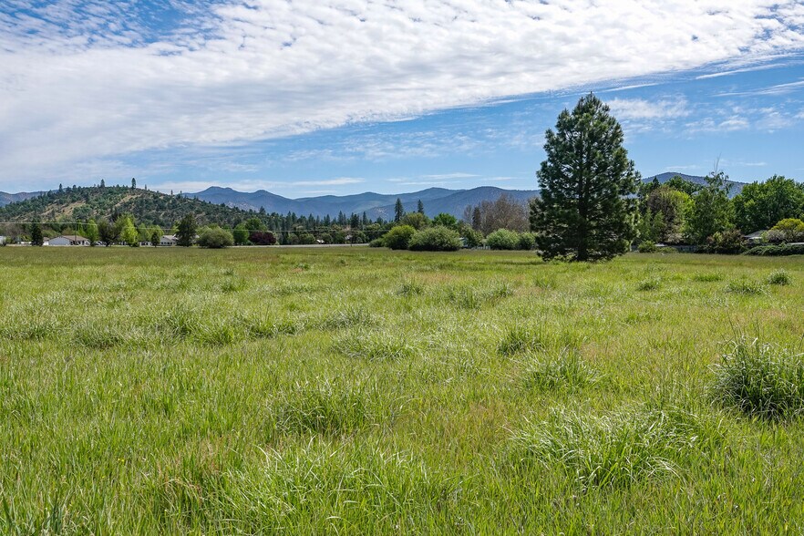 More Photos Of 0 Highway 3, Etna Land For Sale