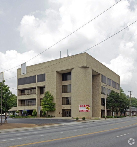 Primary Photo Of 410 Chickamauga Ave, Rossville Office For Lease