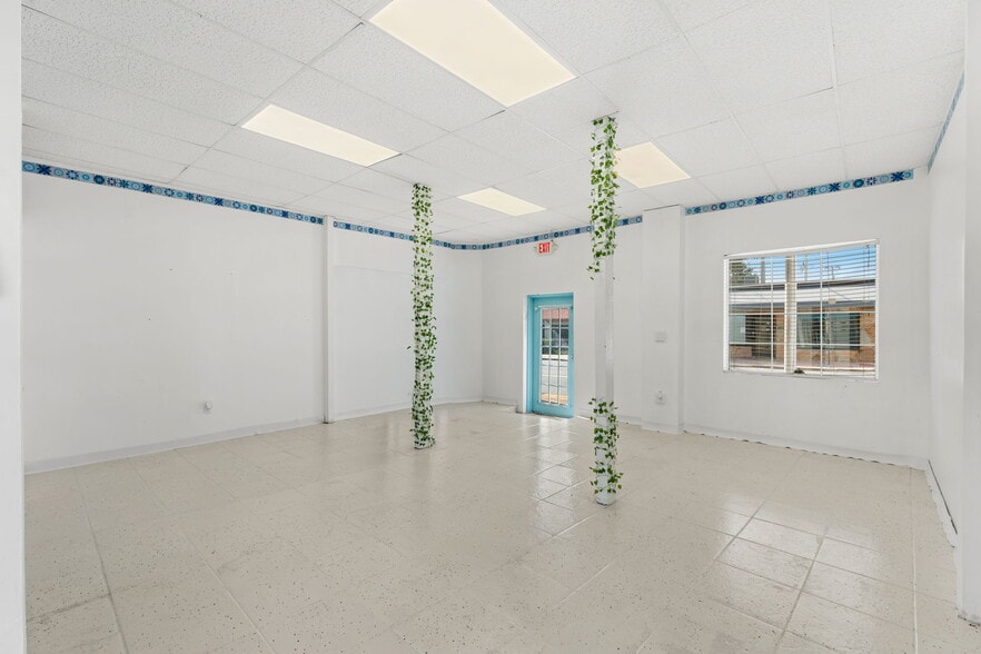 More Photos Of 226 King St, Cocoa Unknown For Lease