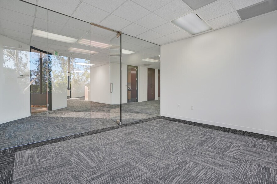 More Photos Of 23212 Mill Creek Dr, Laguna Hills Office For Sale