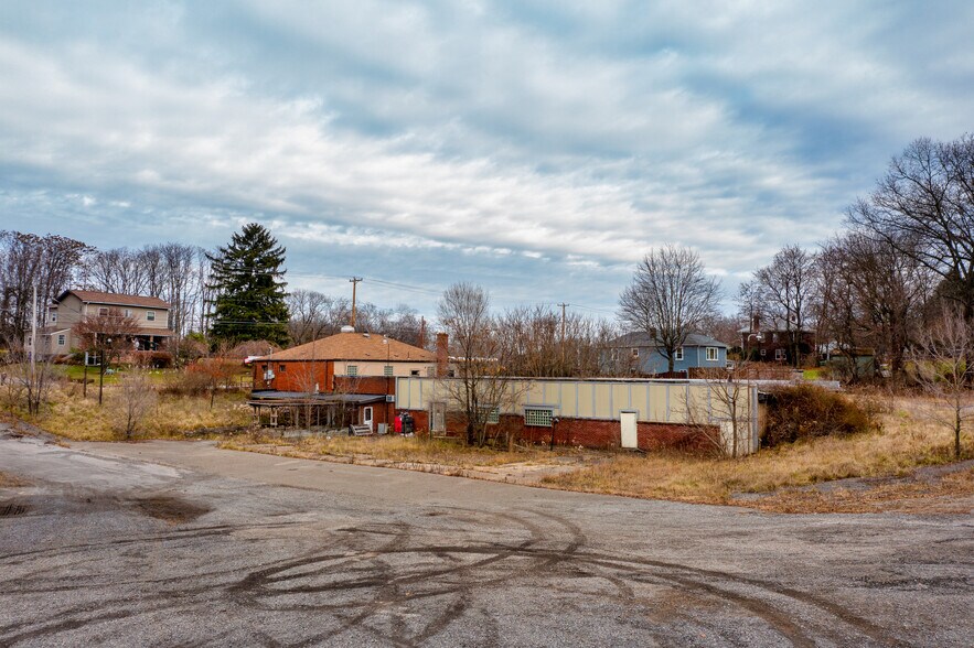 More Photos Of 4109 Bakerstown-Warrendale Rd, Gibsonia Restaurant For Sale