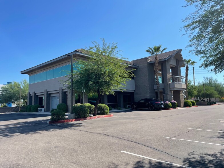 Primary Photo Of 100 S McClintock Dr, Chandler Office For Lease