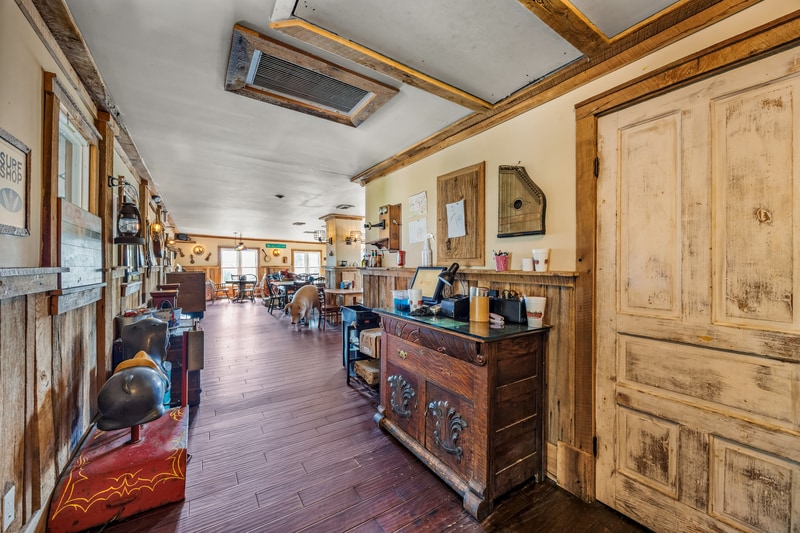 More Photos Of 5390 US 1, Grant-Valkaria Lodge Meeting Hall For Sale