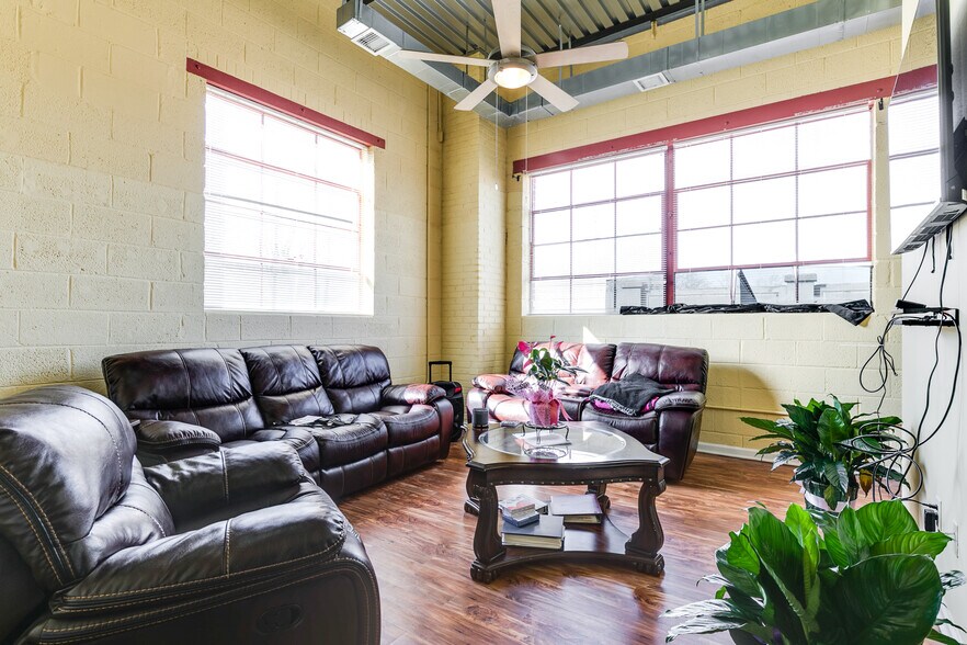 More Photos Of 1201 W City Point Rd, Hopewell Multifamily For Sale
