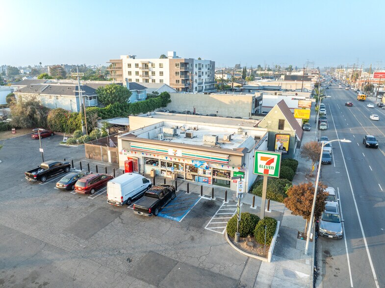 More Photos Of 6625 Lankershim Blvd, North Hollywood Convenience Store For Sale