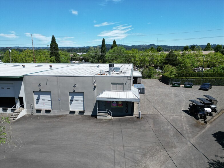 Primary Photo Of 4670 SW Pacific Ave, Beaverton Warehouse For Lease
