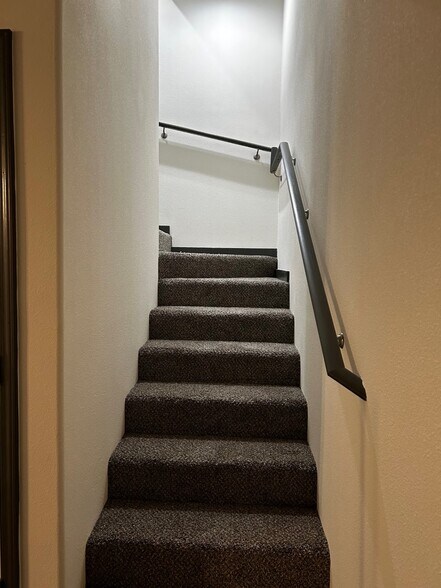 More Photos Of 615 Iron Ave SW, Albuquerque Apartments For Sale