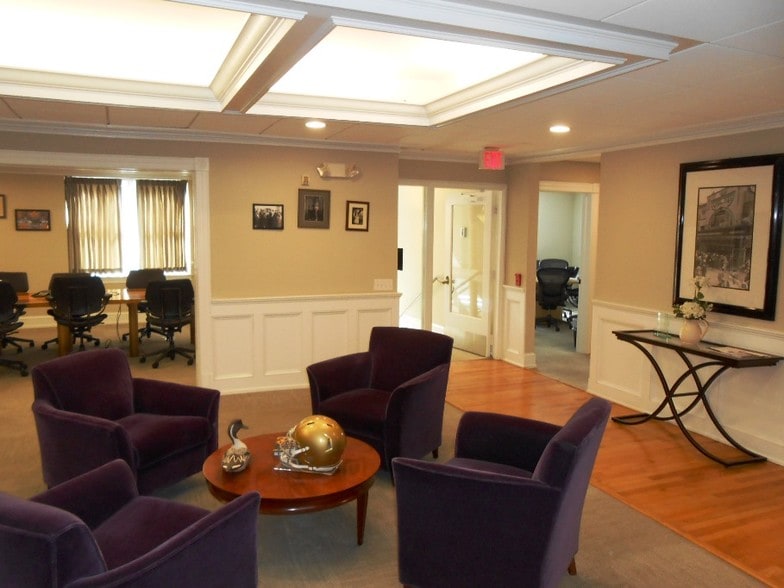 More Photos Of 17 S Presbyterian Ave, Atlantic City Office For Lease