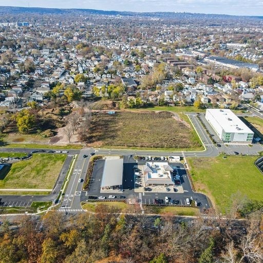 More Photos Of 11 Franklin Ave, Belleville Land For Lease